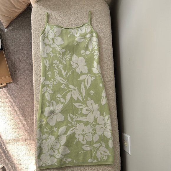 Abercrombie and Fitch Jacquard Open Back Mini Dress - Picture 2 of 5